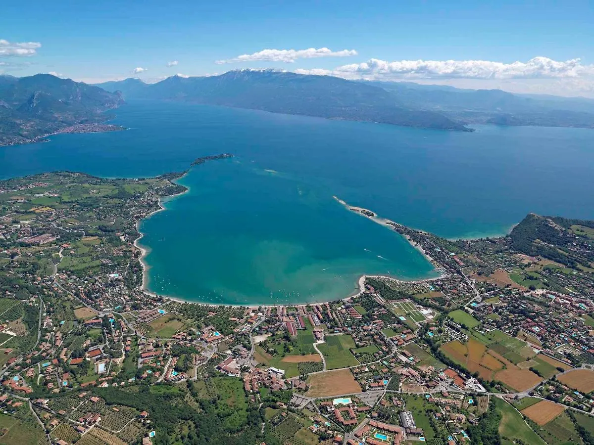 Apartments In Manerba Del Garda 22047